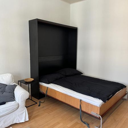 Charmante Zentral Gelegene Wohnung Вена Экстерьер фото